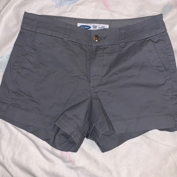 Dressy cardio shorts Old navy grey size 4 never worn - Picture 1 of 2